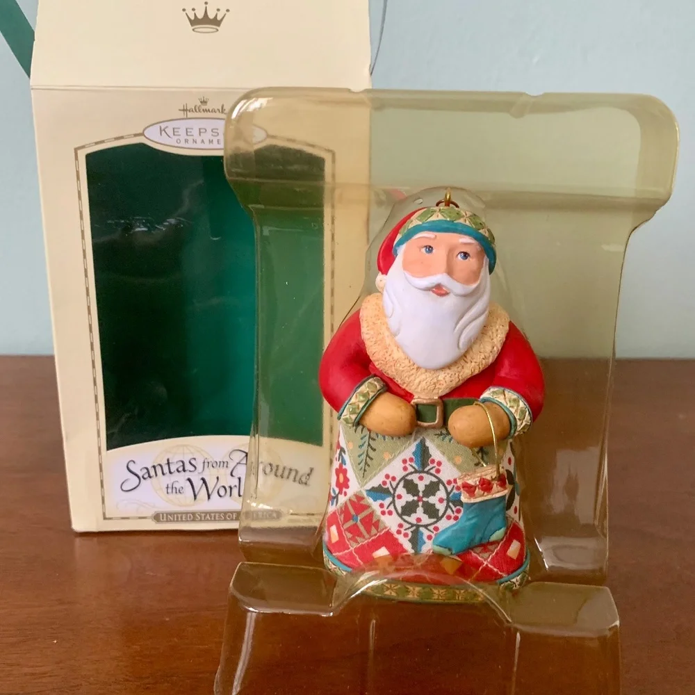 Hallmark Keepsake Ornament Santas from Around the World USA United States 2004